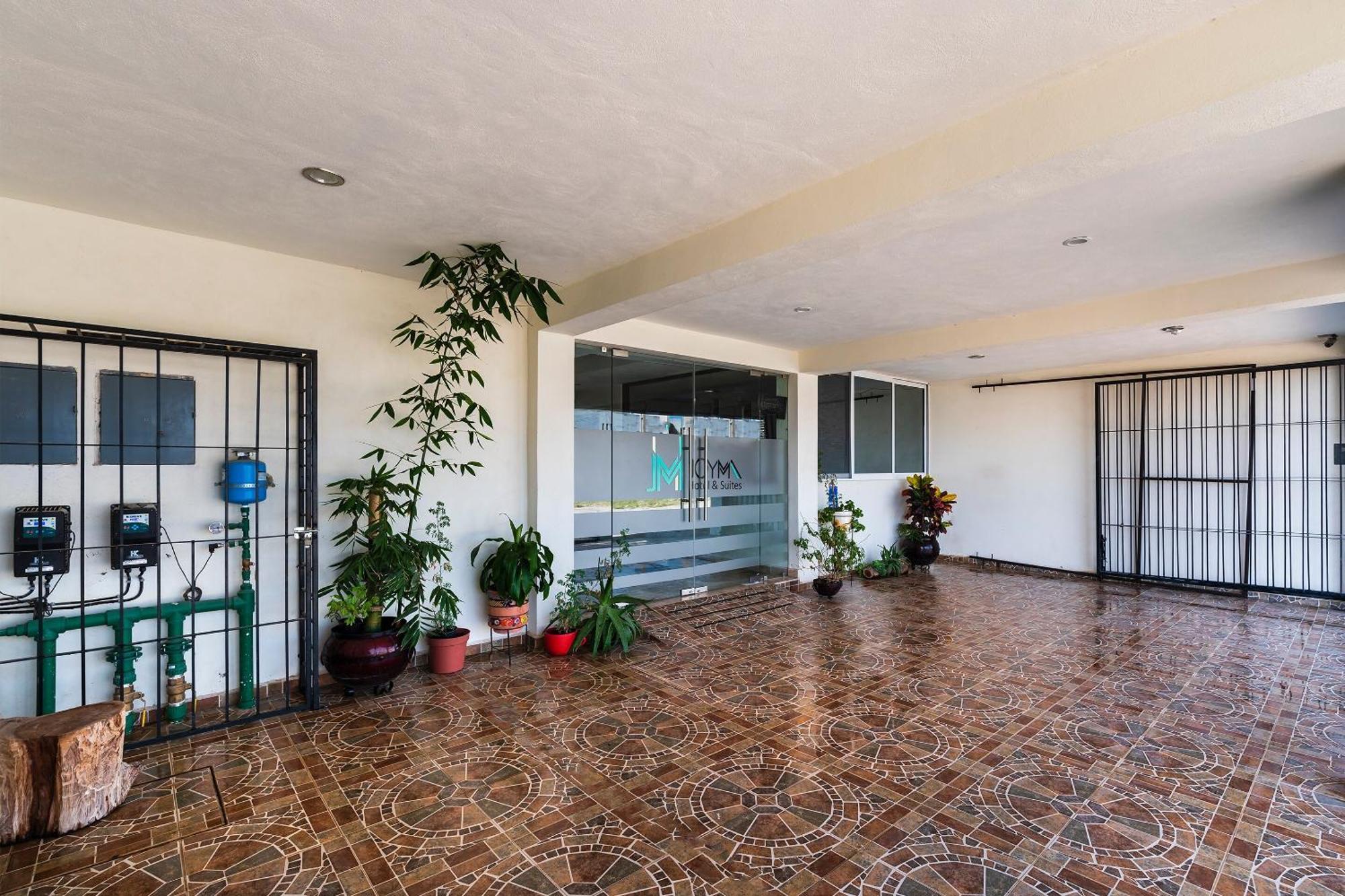 Capital O Hotel Joyma Suites, San Luis San Luis Potosí Екстериор снимка