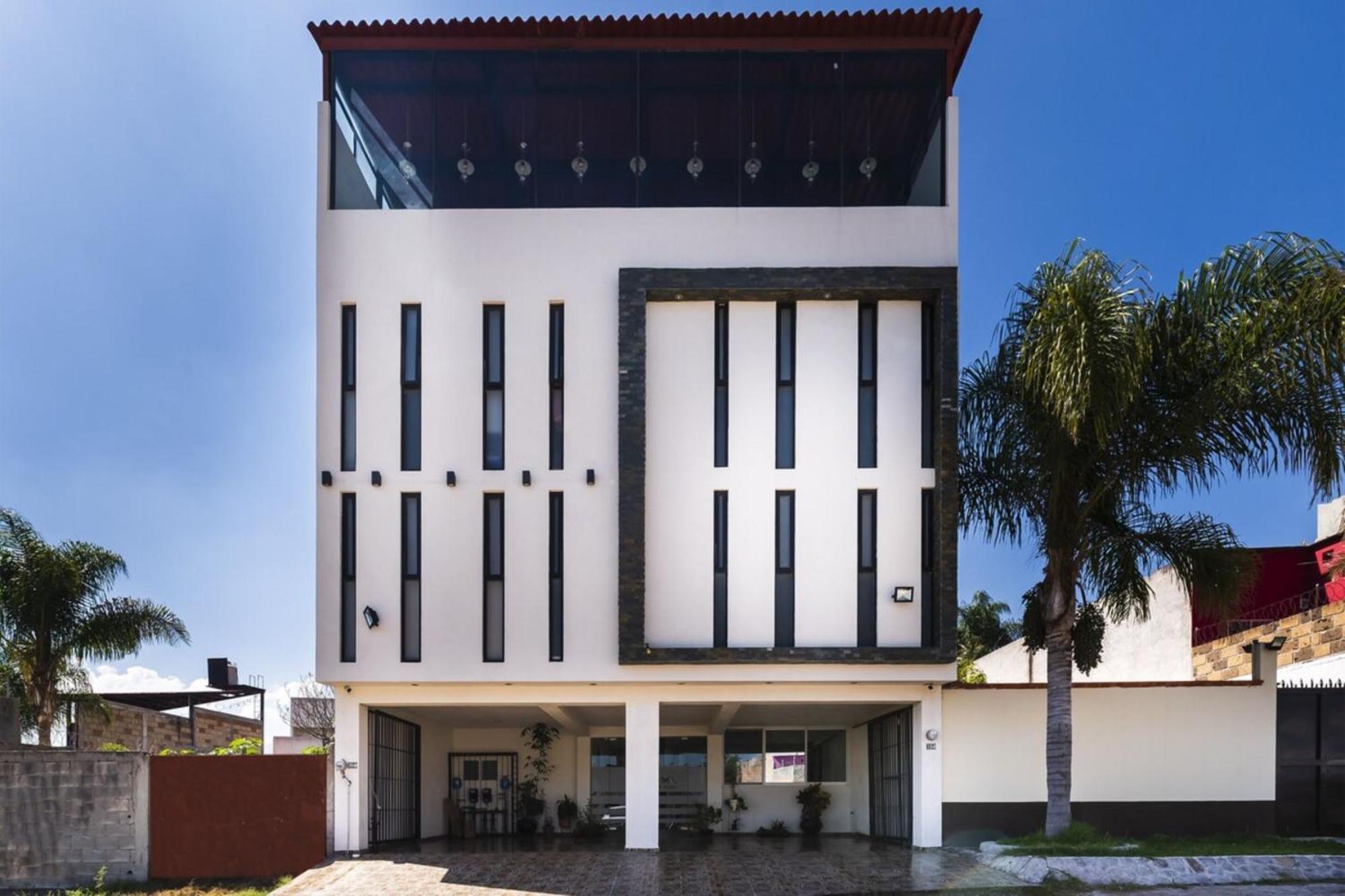 Capital O Hotel Joyma Suites, San Luis San Luis Potosí Екстериор снимка